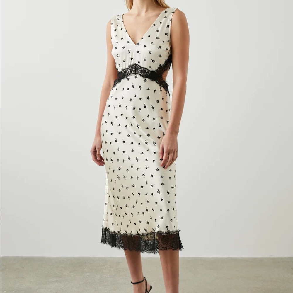 Pandora Dress